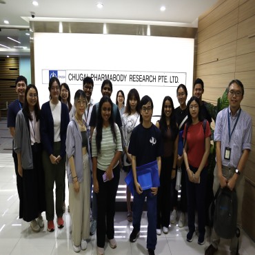NUS Students Visit to Explore the World of Drug Discovery